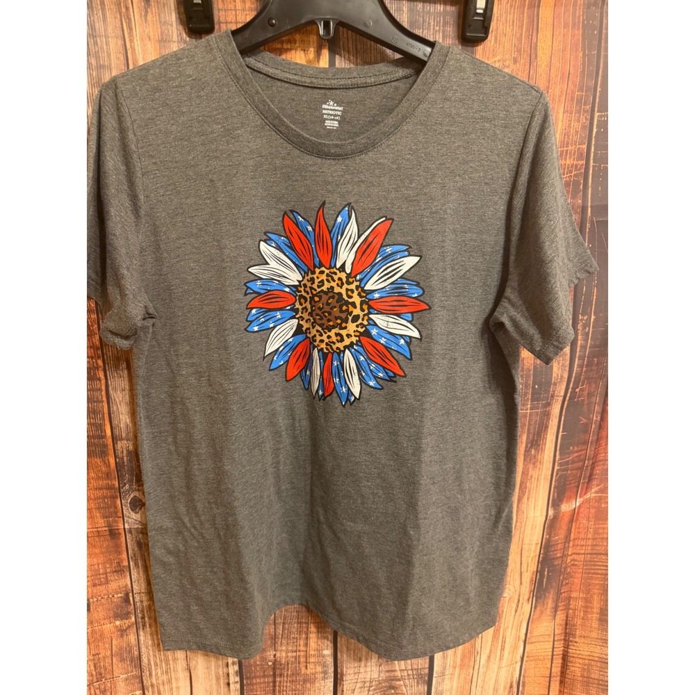 Womens Graphic Tee Bundle Way to Celebrate Patriotic Sunflower Modern Lux Mojito